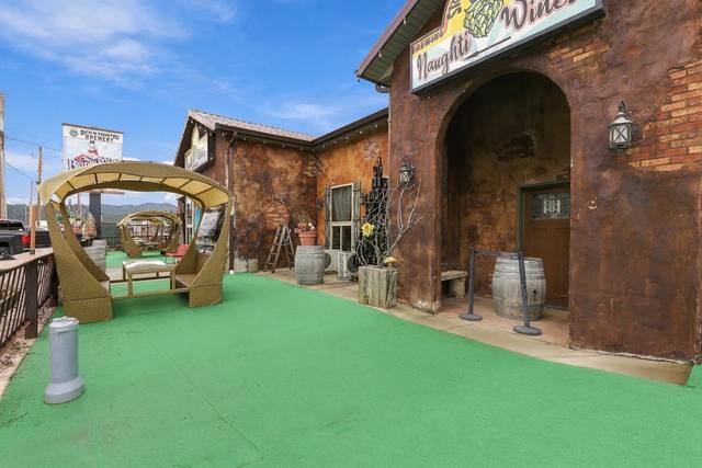 Turf patio with swing seating